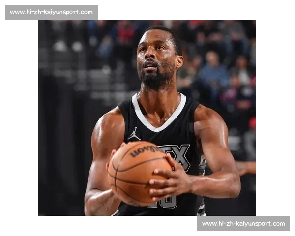 马刺球星巴恩斯跨界联动国米 世俱杯前夕获赠专属球衣