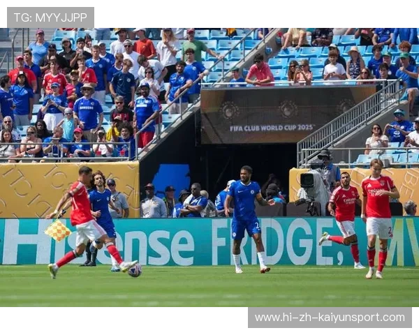 本菲卡主帅盛赞切尔西实力：红牌阴影下 10 人苦战顶级强队